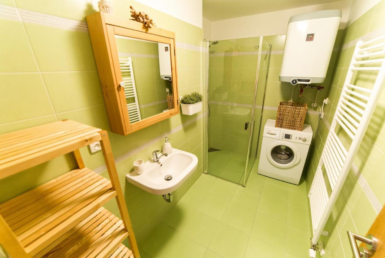 Apartman Ctyrlistek Lipno Apartment Lipno nad Vltavou Exterior photo